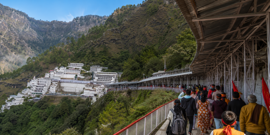 Vaishno Devi Mandir: Easy Darshan and Trek Guide vaishno devi mandir